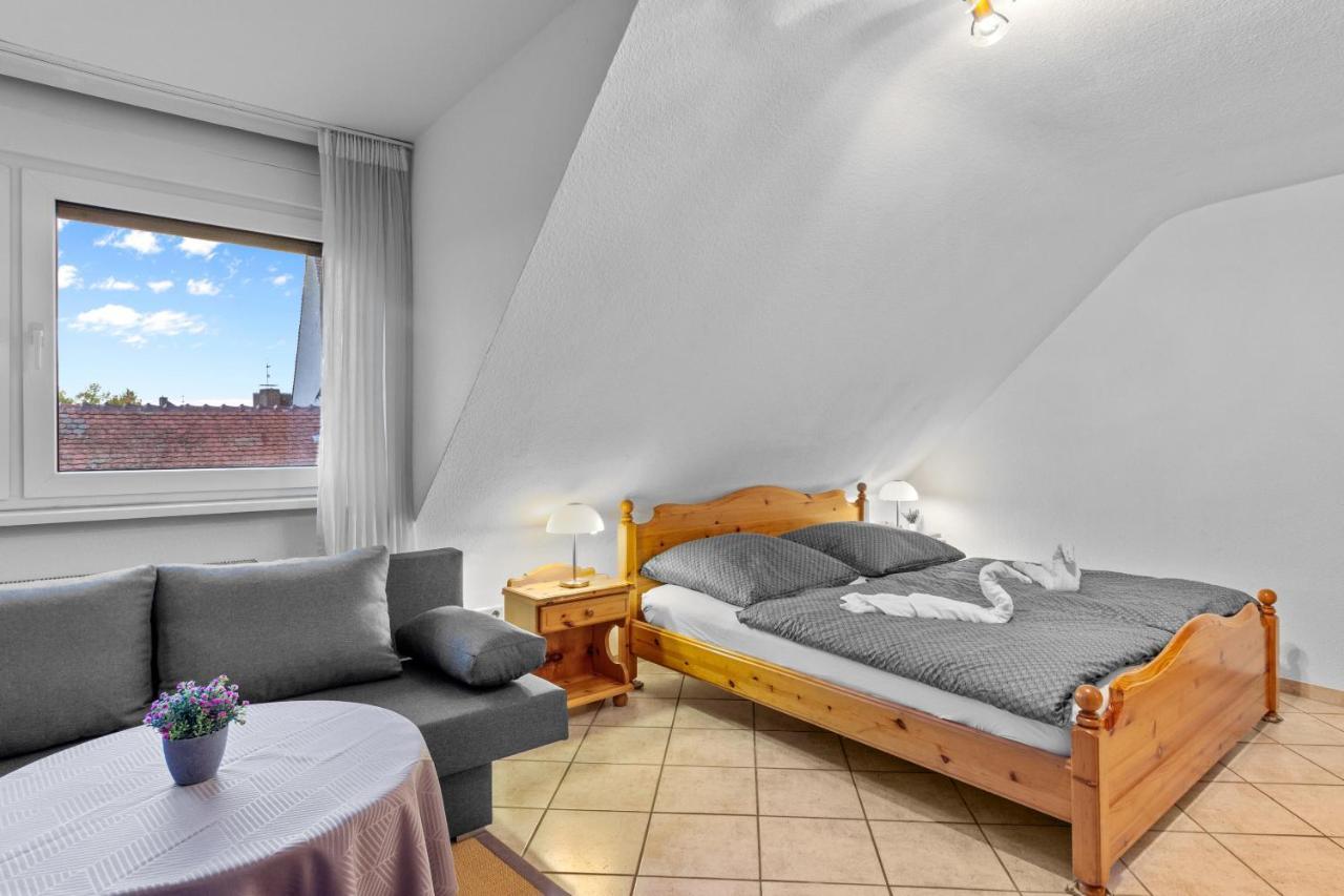 Hotel Family And Friends Ludwigshafen Bodman-Ludwigshafen Esterno foto